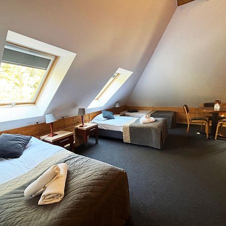 Hotel 365 Келце Екстериор снимка
